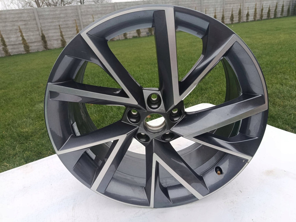 1x Alufelge 19 Zoll 3V0601025AP Skoda Superb I Rim Wheel FEL4864064306di