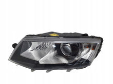 Laden Sie das Bild in den Galerie-Viewer, Frontscheinwerfer Skoda Octavia III 5E1941015A Xenon Links Headlight SCH3655505460xx