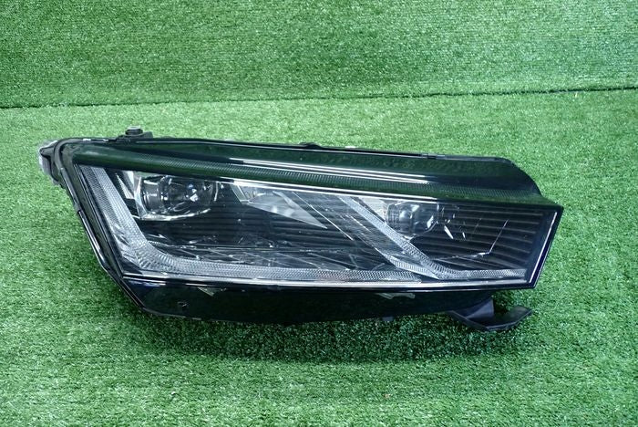 Frontscheinwerfer Skoda Octavia IV 5E4941016A Rechts Scheinwerfer Headlight SCH3661627864ya