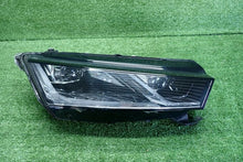 Laden Sie das Bild in den Galerie-Viewer, Frontscheinwerfer Skoda Octavia IV 5E4941016A Rechts Scheinwerfer Headlight SCH3661627864ya