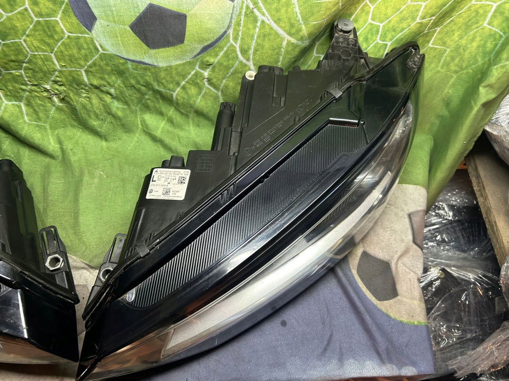 Frontscheinwerfer VW 5TB941006A 5TB941005A Ein Satz Scheinwerfer Headlight SCH7191349012rg