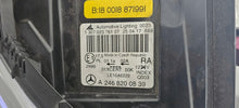 Laden Sie das Bild in den Galerie-Viewer, Frontscheinwerfer Mercedes-Benz W246 Rechts Scheinwerfer Headlight SCH3190508315gy