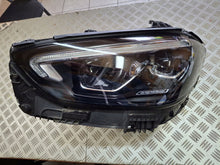 Laden Sie das Bild in den Galerie-Viewer, Frontscheinwerfer Mercedes-Benz W206 A2069066104 LED Links Headlight SCH7098129102vw