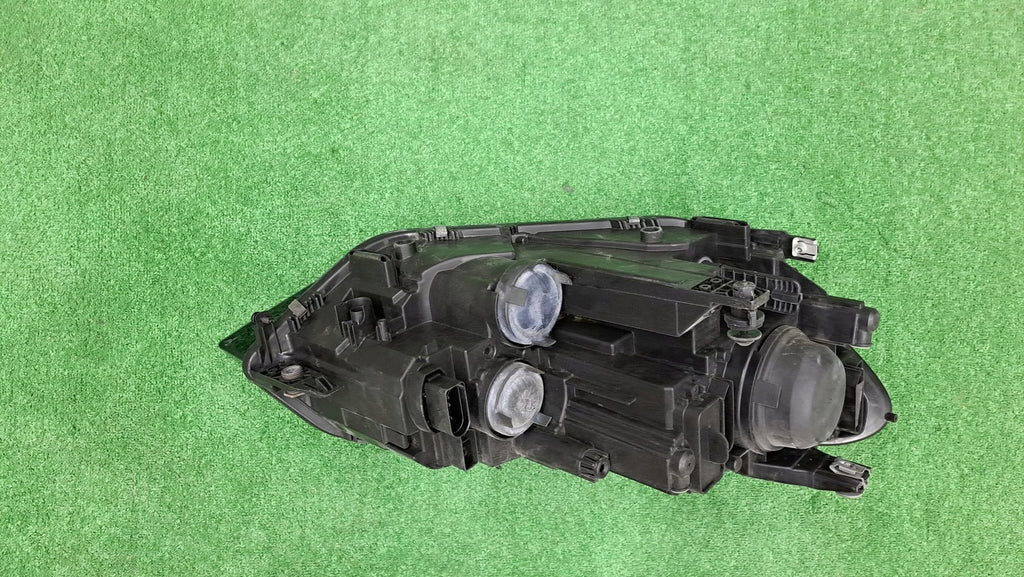 Frontscheinwerfer VW Touran 5TB941005A Links Scheinwerfer Headlight