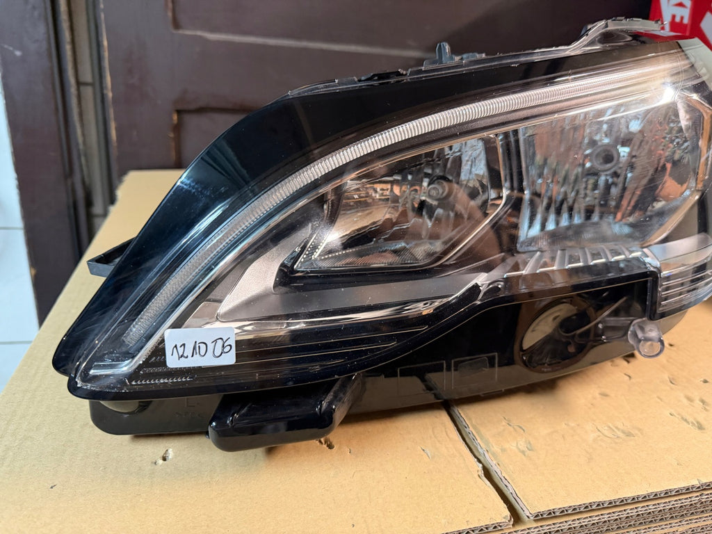 Frontscheinwerfer Peugeot 5008 90056582 Links Scheinwerfer Headlight SCH3113813355cq