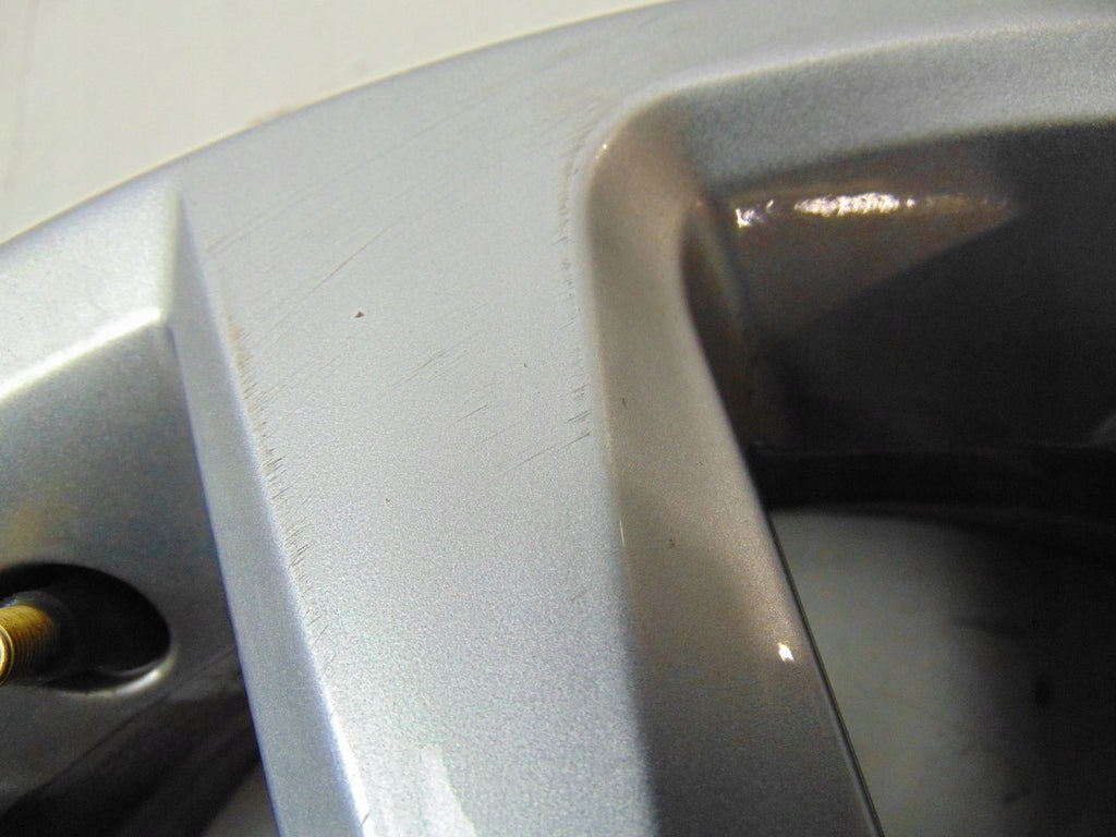 1x Alufelge 15 Zoll 5.5" 5x100 40ET Glanz Silber 6F0601025G Seat I Ibiza FEL7666654112az