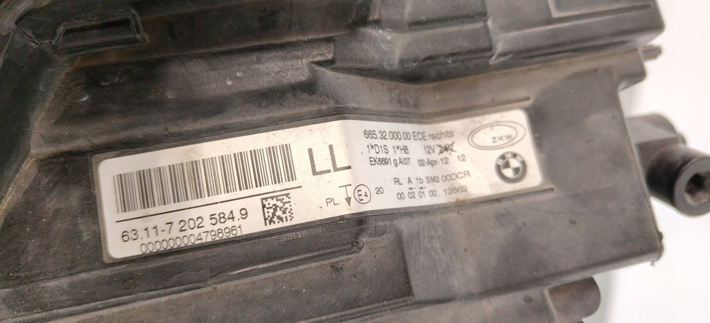 Frontscheinwerfer BMW 3 E91 E90 7202584 7202584KOD 85122000 Xenon Rechts SCH8721007115ha