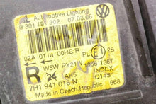 Laden Sie das Bild in den Galerie-Viewer, Frontscheinwerfer VW Transporter V 7H1941016N Rechts Scheinwerfer Headlight