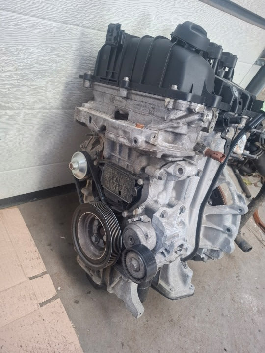 Motor Peugeot 208 II HM05 1.2 VTI 58TKm Benzin Engine Unkomplett MOT9308874341uz