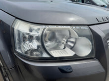 Load image into Gallery viewer, Frontscheinwerfer Land Rover Freelander Rechts Scheinwerfer Headlight SCH6092509673tb