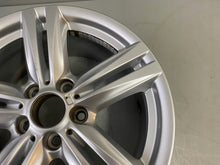 Load image into Gallery viewer, 1x Alufelge 18 Zoll 8.0" 5x120 52ET Glanz Silber 7845853 BMW F21 F20 Rim Wheel FEL8184466782as