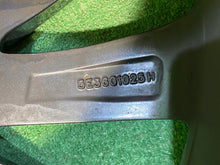 Load image into Gallery viewer, 1x Alufelge 18 Zoll 7.5" 5x112 48ET 5E3601025H Skoda Octavia 5e3 Iv Rim Wheel FEL2954630557bs