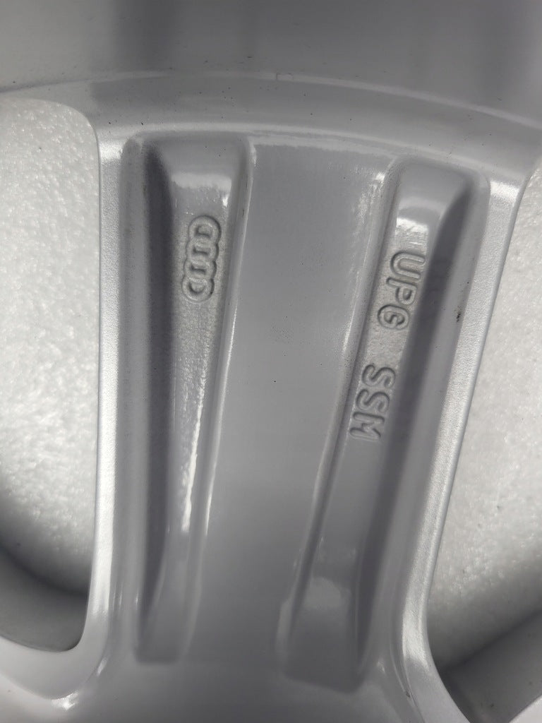 1x Alufelge 17 Zoll 7.0" 5x112 45ET Glanz Silber 8K0601025CR MAD-AR81 Audi A4 B8 FEL3867477107xf