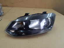 Laden Sie das Bild in den Galerie-Viewer, Frontscheinwerfer VW Polo 6R1941015E Links Scheinwerfer Headlight SCH1737490300lb