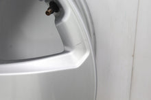 Load image into Gallery viewer, 1x Alufelge 17 Zoll 6.0" 5x112 48ET Glanz Silber 8V0601025C Audi Rim Wheel FEL6946784736yn