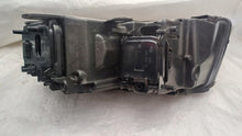Laden Sie das Bild in den Galerie-Viewer, Frontscheinwerfer Audi A8 Xenon Rechts Scheinwerfer Headlight SCH8340936605jy