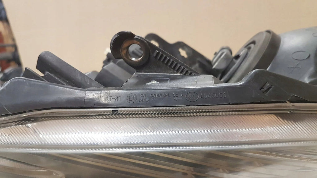 Frontscheinwerfer Toyota Prius K0IT04731 Rechts Scheinwerfer Headlight SCH8270160016vf