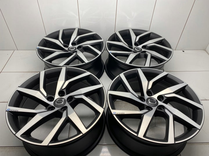 4x Alufelge 18 Zoll 8.0" 5x108 42ET Glanz Schwarz Volvo V60 I S60 Xc60 Rim Wheel FEL1464769084vc