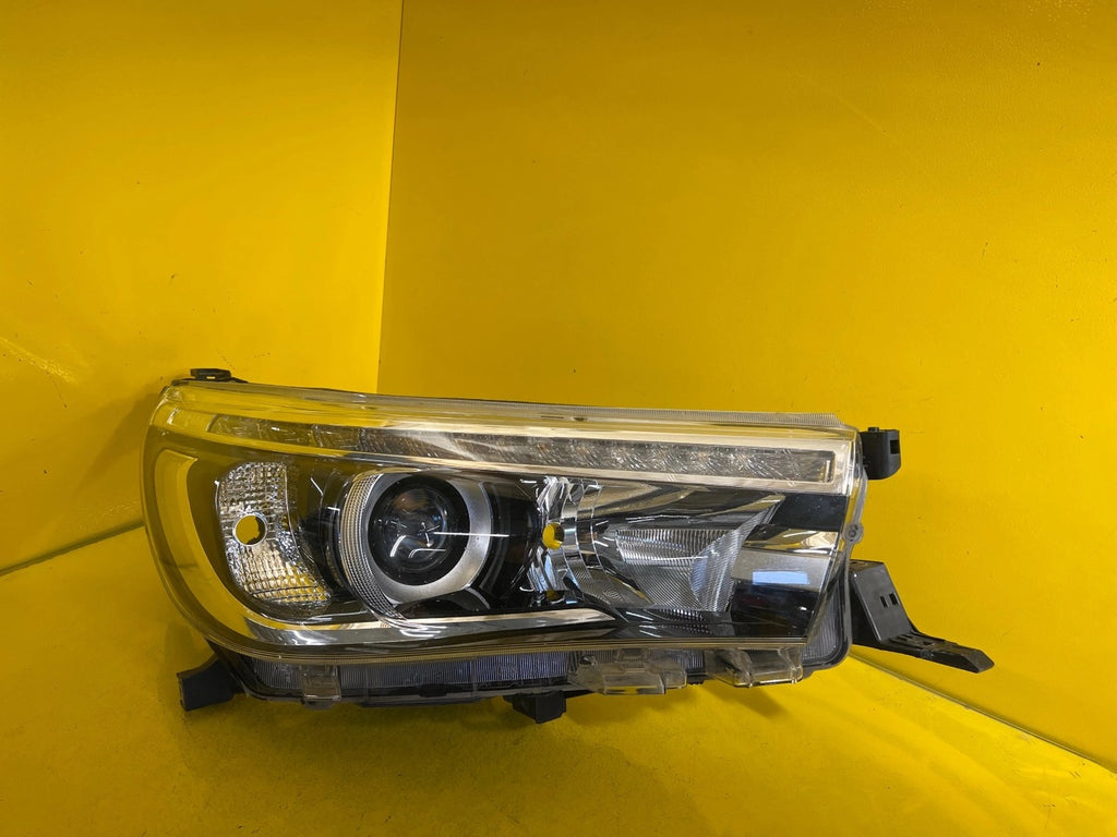 Frontscheinwerfer Toyota Hilux LED Rechts Scheinwerfer Headlight SCH8922713301dj