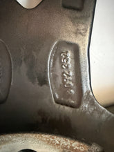 Load image into Gallery viewer, 1x Alufelge 18 Zoll 8.0" 5x112 57ET 8092352 BMW F44 1 F40 Rim Wheel FEL9071029160jz
