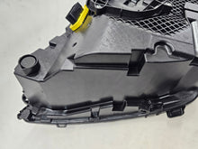 Load image into Gallery viewer, Frontscheinwerfer Volvo 24056510 Full LED Rechts Scheinwerfer Headlight SCH8821397882im