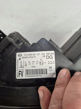 Laden Sie das Bild in den Galerie-Viewer, Frontscheinwerfer Renault Scenic 260609704R Links Scheinwerfer Headlight SCH4549873735qd
