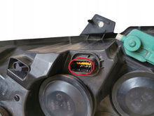 Laden Sie das Bild in den Galerie-Viewer, Frontscheinwerfer Opel Movano B Master III 260600049 Links Headlight SCH7563558995vu