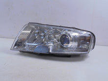 Laden Sie das Bild in den Galerie-Viewer, Frontscheinwerfer Skoda Superb I 3u4 246745-00 Links Scheinwerfer Headlight