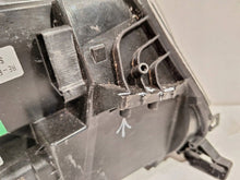 Laden Sie das Bild in den Galerie-Viewer, Frontscheinwerfer Opel Vivaro C 9847209980 Links Scheinwerfer Headlight