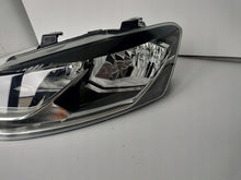 Load image into Gallery viewer, Frontscheinwerfer VW Polo 6C1941005 Links Scheinwerfer Headlight