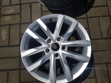 Load image into Gallery viewer, 1x Alufelge 16 Zoll 6.5&quot; 5x112 41ET Silber 3G0601025BM VW Passat B8 Rim Wheel