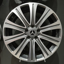 Laden Sie das Bild in den Galerie-Viewer, 4x Alufelge 19 Zoll 8.0" 5x112 43ET A2134010500 Mercedes-Benz W213 W212 FEL9941686186jl