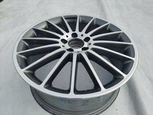 Laden Sie das Bild in den Galerie-Viewer, 1x Alufelge 18 Zoll 8.0&quot; 5x112 48ET A1764010502 Mercedes-Benz W176 Rim Wheel