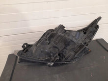 Laden Sie das Bild in den Galerie-Viewer, Frontscheinwerfer Opel A 1ZT011166-02 Xenon Rechts Scheinwerfer Headlight