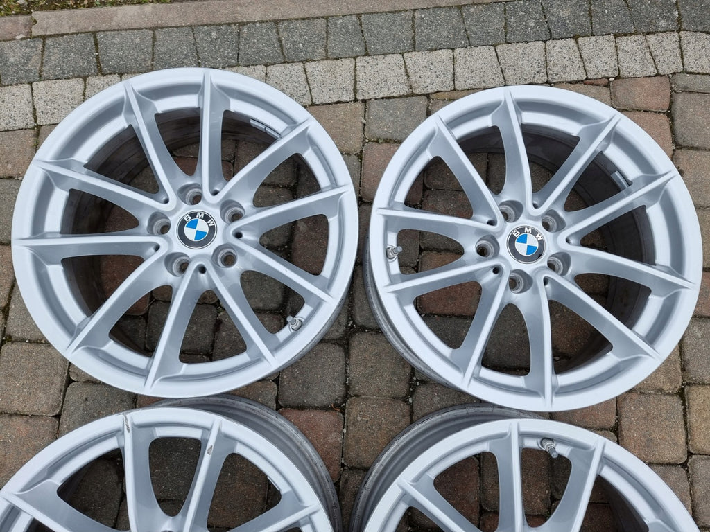 4x Alufelge 17 Zoll 7.5" 5x112 27ET Glanz Silber 6868217 BMW X1 F48 Rim Wheel FEL7716323134rg