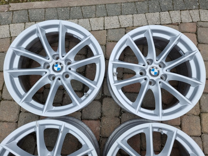 4x Alufelge 17 Zoll 7.5" 5x112 27ET Glanz Silber 6868217 BMW X1 F48 Rim Wheel FEL7716323134rg