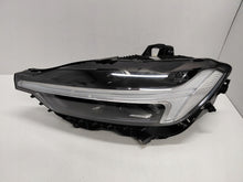 Laden Sie das Bild in den Galerie-Viewer, Frontscheinwerfer Volvo Xc60 II 32420424 32420434 LED Ein Satz Headlight SCH6716131054nw