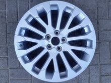 Load image into Gallery viewer, 1x Alufelge 19 Zoll 7.5" 5x114.3 40ET Glanz Silber PW457-42002 Toyota Rim Wheel FEL8508249376fy