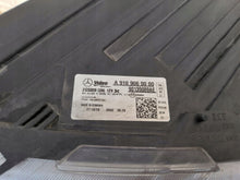 Laden Sie das Bild in den Galerie-Viewer, Frontscheinwerfer Mercedes-Benz Sprinter RKC13664 Vorderseite Headlight