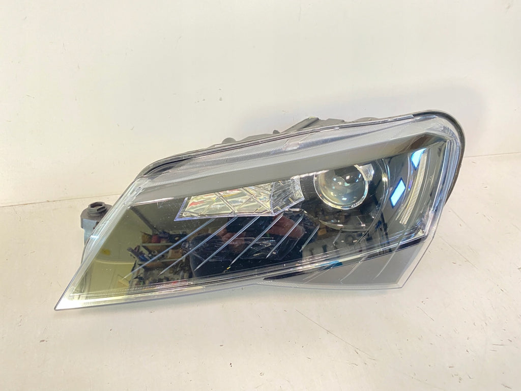 Frontscheinwerfer Skoda Superb III 3V1941015B Links Scheinwerfer Headlight SCH1677240165yi