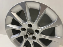 Laden Sie das Bild in den Galerie-Viewer, 1x Alufelge 16 Zoll 6.5&quot; 5x112 46ET Glanz Silber 8V0601025BM Audi A3 Rim Wheel