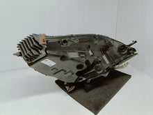 Laden Sie das Bild in den Galerie-Viewer, Frontscheinwerfer Tesla Model 3 107737500C Links Scheinwerfer Headlight SCH7359006042nt