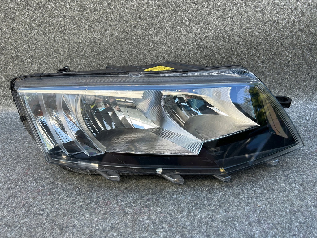 Frontscheinwerfer Skoda Octavia III 5E1941018 Rechts Scheinwerfer Headlight SCH1469435610jc