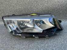 Load image into Gallery viewer, Frontscheinwerfer Skoda Octavia III 5E1941018 Rechts Scheinwerfer Headlight SCH1469435610jc