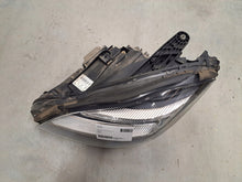 Laden Sie das Bild in den Galerie-Viewer, Frontscheinwerfer Ford Cls A2188200159 Ein Stück (Rechts oder Links) Headlight SCH1792680075hw