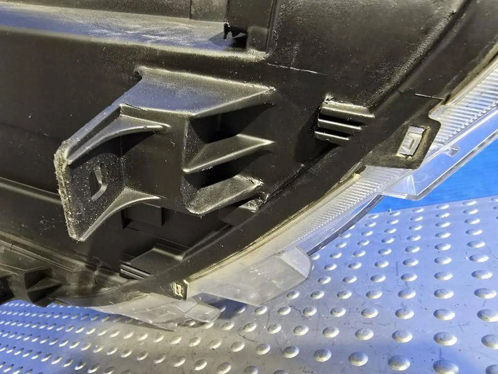 Frontscheinwerfer Mercedes-Benz Sprinter A9109060000 Links Headlight