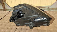 Laden Sie das Bild in den Galerie-Viewer, Frontscheinwerfer BMW X1 F48 5A01171-02 Ein Stück (Rechts oder Links) Headlight SCH2015226255wc