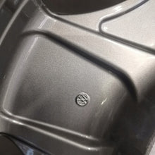 Load image into Gallery viewer, 1x Alufelge 15 Zoll 6.0" 4x100 35ET Glanz Silber 191601025 VW Golf Ii Rim Wheel FEL7469122438rz
