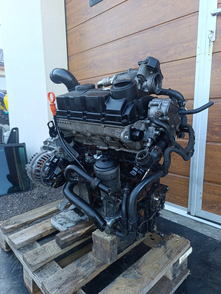 Motor VW T5 BRS 1.9 TDI 102PS 75kW 149TKm Diesel Engine Komplett
