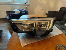 Load image into Gallery viewer, Frontscheinwerfer Opel Crossland X 13467967 LED Links Scheinwerfer Headlight